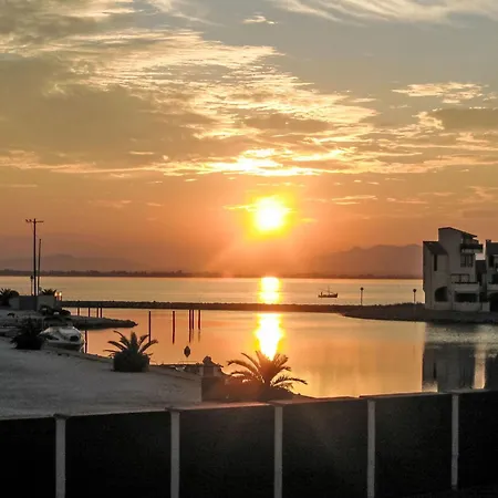 Sombrero-2 By Interhome